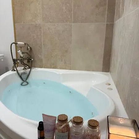 T3 Centre Ville, Balneo Et Parking Prive Apartmán *